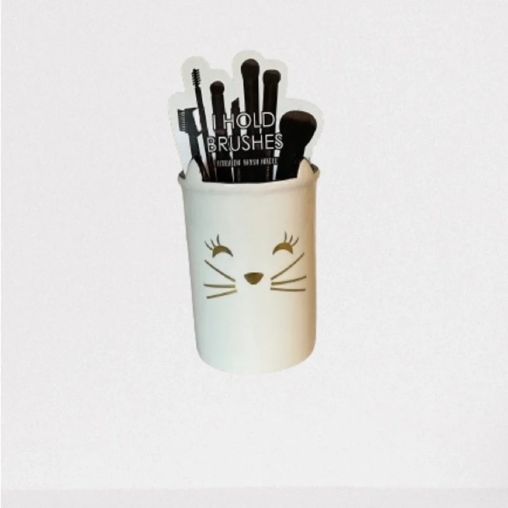 White Cat Makeup Brush Holder
